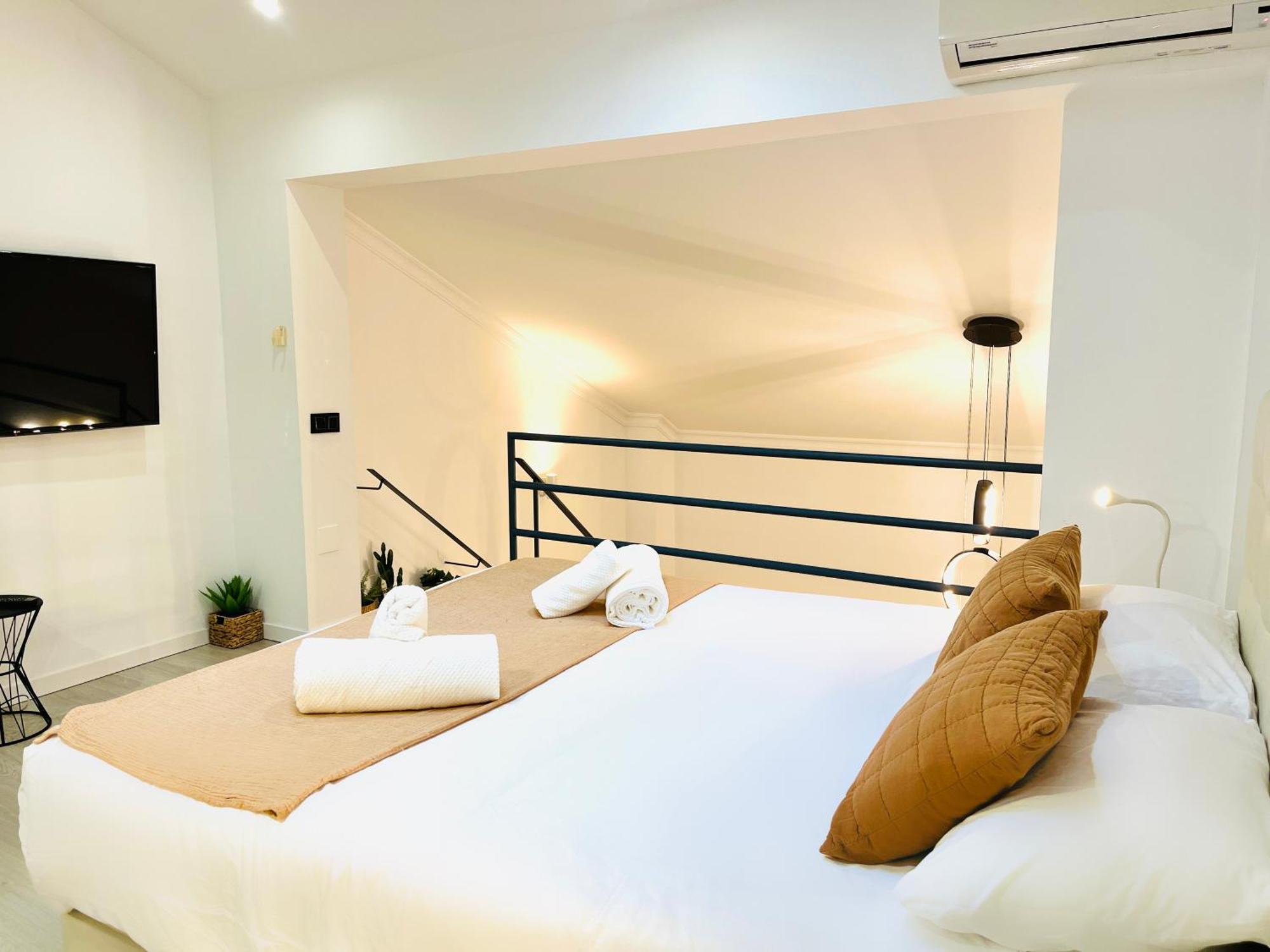 Bright And Cozy Duplex In The Heart Of Málaga